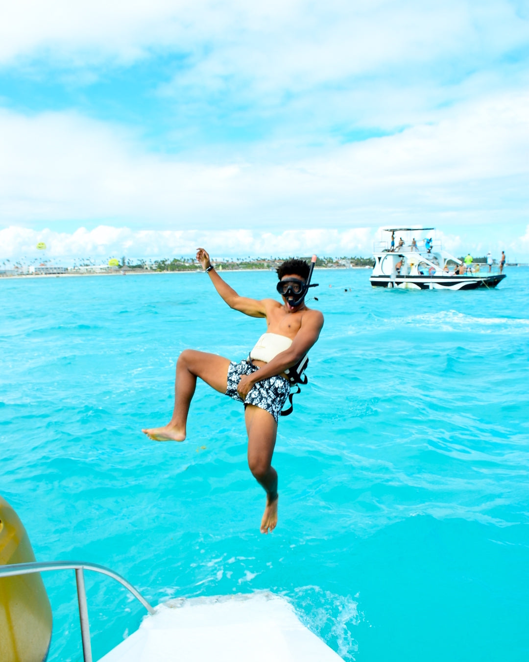 Party Boat with Snorkeling, Natural Pool & Open Bar in Punta Cana